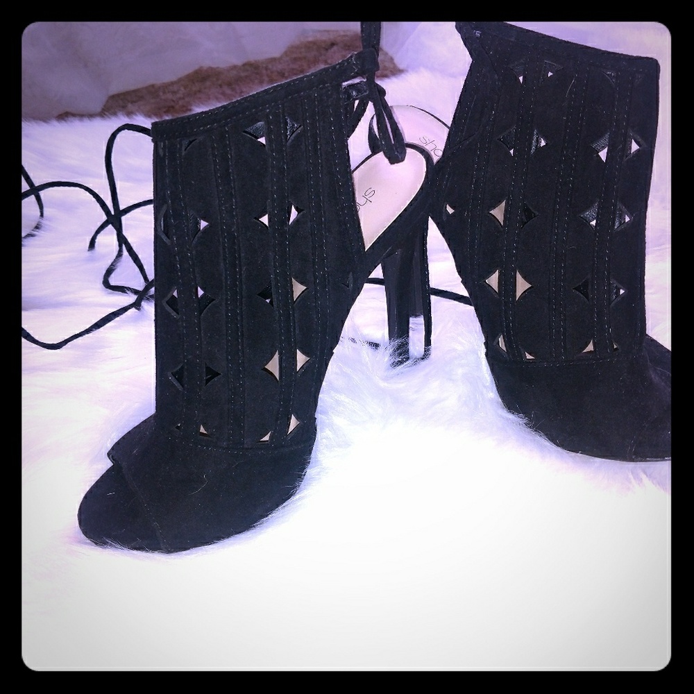 Black heels